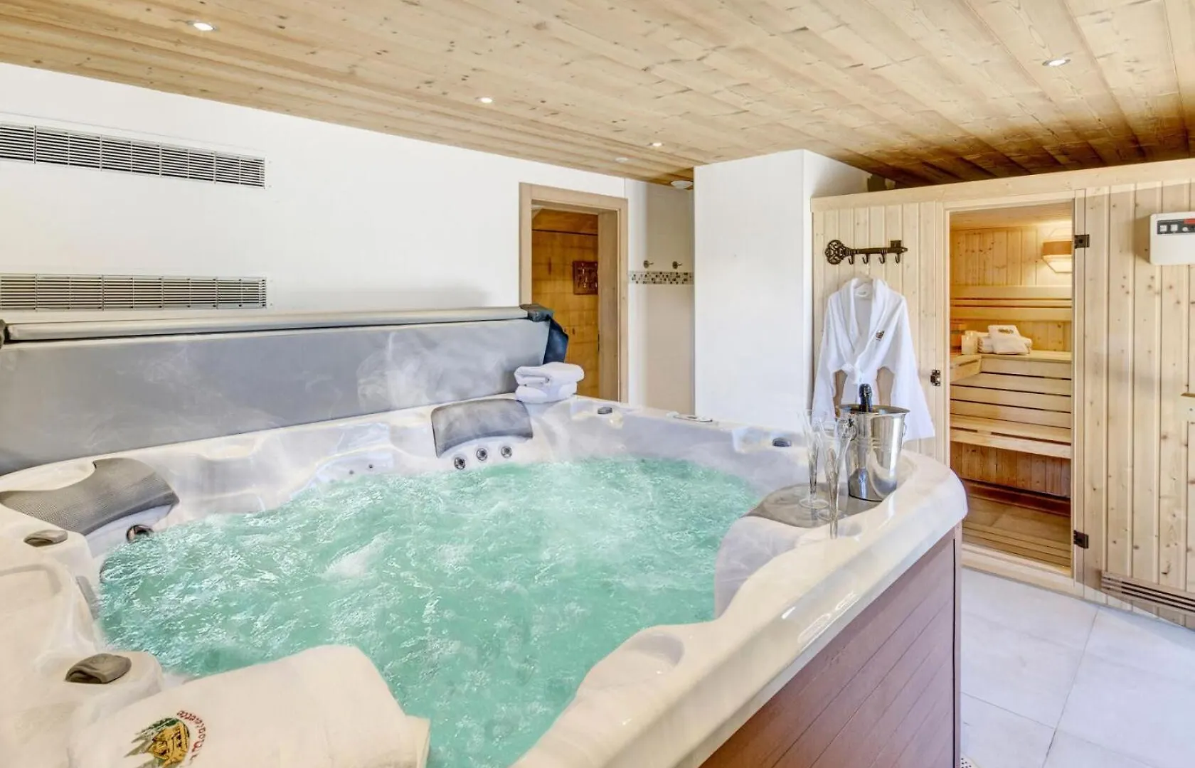 Residence La Moutelette - Chalet La Moutelette - 14 Personnes - Montriond Mae-3831 France